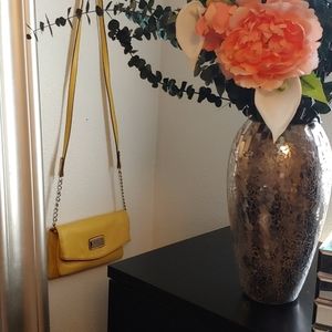 Nine West Yellow👝Crossbody/Wristlet/Clutch